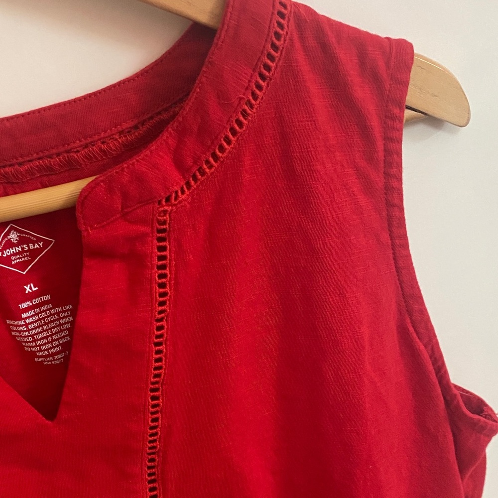St. John's Bay Red Sleeveless Blouse - Picture 3 of 9